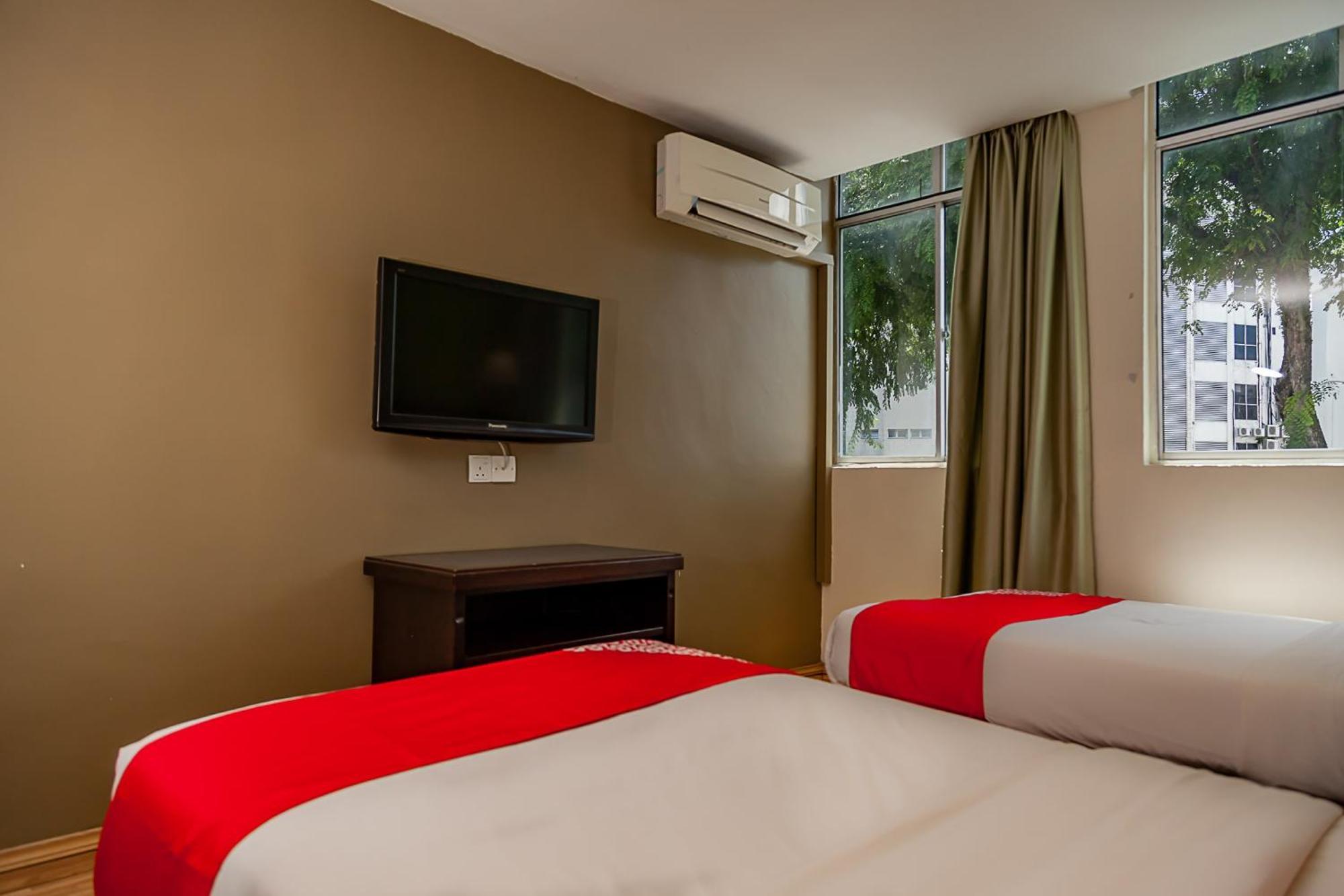 Super Oyo 90055 Mansion Inn Sibu Exterior photo